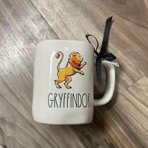 Rae Dunn Harry Potter Gryffindor mug